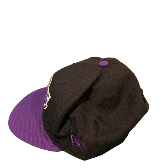 NBA 9Fifty LOS ANGELES LAKERS Black 950 Adjustable Snapback Cap New Era Hat - Picture 2 of 5